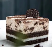 Oreo Salted Cream Cake