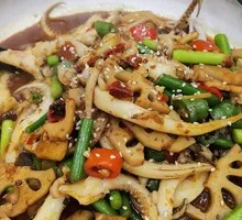 Spicy Squid in Dry Pot