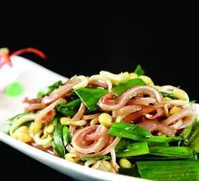 Garlic Shoots and Bean Sprouts