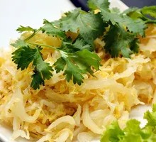Stir-fried Leek with Tofu Skin