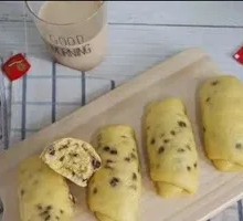 Red Bean Roll