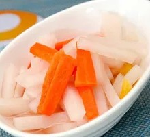 Pickled Radish with Chili