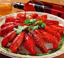 Lobster for One Hundred Yuan