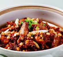 Braised Chicken Wings with Soybeans