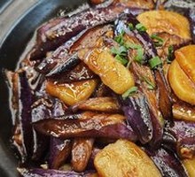 Stir-Fried Fresh Tomato with Rice Noodles