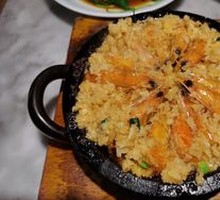 Grilled Garlic Shrimp on Stone Plate