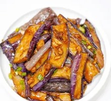 Sauce-Braised Eggplant