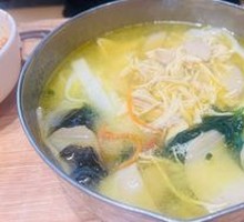 Goji Mushroom Chicken Soup Noodles