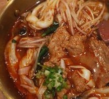 Old Chengdu Spicy Beef Rice Noodles