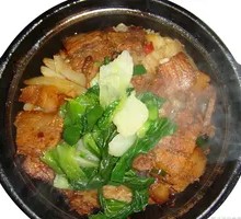 回锅肉煲仔饭