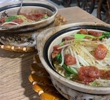 Cured Meat and Tender Chicken Stir-fry