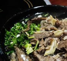 Braised Beef Brisket and Noodles Soup