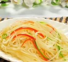 Sliced Potatoes with Green Pepper
