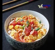 Dry-Mixed Tomato and Egg Noodles