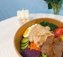 Beef and Chicken Breast Grain Bowl