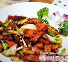 Stir-fried回锅肉 with Tofu Skin