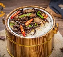 Wood Ear Pork Rice in a Bucket
