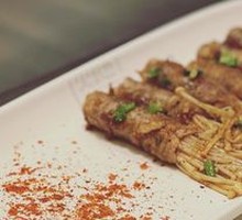 Beef Rolls with Enoki Mushrooms