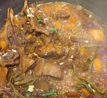 Stewed Chicken in Iron Pot