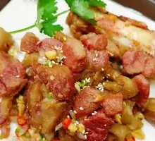 Salted Pepper Pork Shank