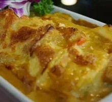 Curry Beef Cheese Rice Bake