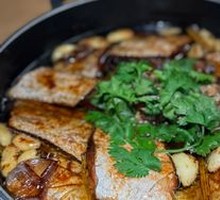 Oil-Steamed Lüsi Eagle Ray