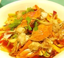Stir-fried Live Crab with Ginger and Green Onion
