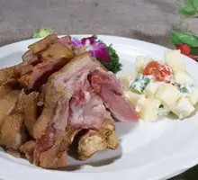 Crispy Salted Pork Trotter