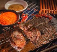 Charcoal-Grilled Lamb Kidneys