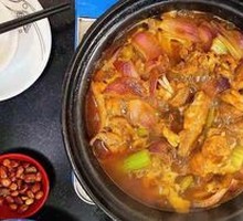 Garlic Pork Ribs in Pot