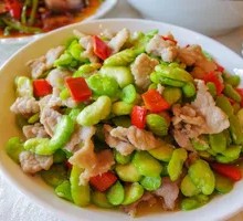 Stir-fried Duck Gizzard with Green Peas