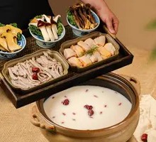 Mushroom Pig Stomach Chicken Pot (Full of Mushroom Aroma)