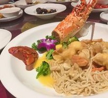 Golden Garlic Little Lobster
