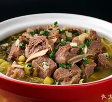 Snowflake Beef Rib Stewed with Pickled Cabbage