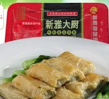 Braised Tofu Skin Rolls with Shepherd's Purse