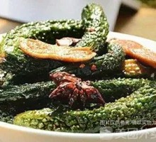 Crisp Green Cucumber Salad
