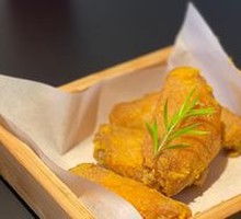 Egg Yolk Chicken Wings