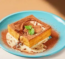 Bakery Pearl Custard with Crispy Tofu