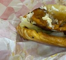 Grilled Pineapple Chinese Burger
