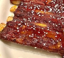 Honey-glazed Pork Ribs