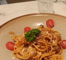 Classic Bolognese Spaghetti