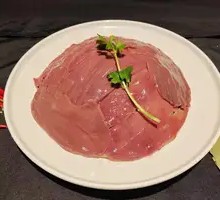 Sliced Pork Kidney with Big Knife