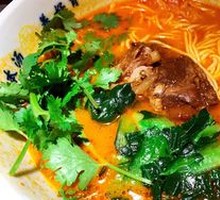 Tomato Herb Soup with Pork Knuckle Noodles