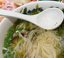 Sour Cabbage Beef Shank Lanzhou Noodles