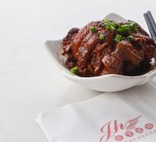 Taiwanese Braised Pig Trotters
