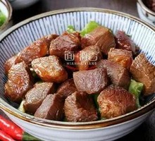 Sour Spicy Bamboo Shoot Beef Noodles
