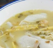 Snow Bamboo Shellfish Yellow Croaker Noodles