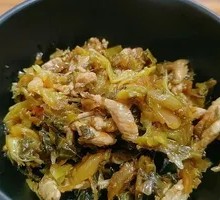 Pickled Cabbage with Shredded Pork