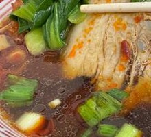 Braised Pork Spicy Sauce Noodles