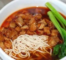 Spicy Meat Noodles